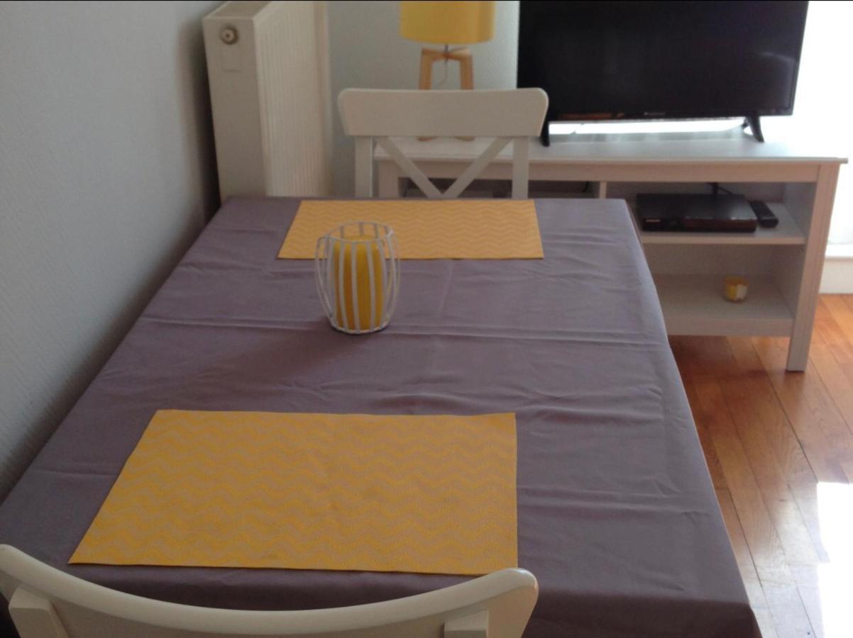 Ferienwohnung Le Jardin Des Remparts Nevers Exterior foto
